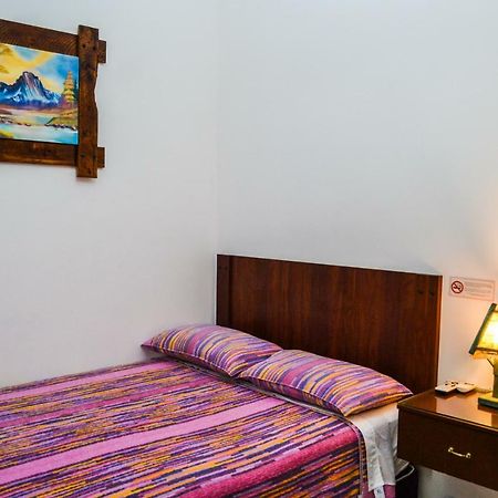 Hotel Boutique El Escalon グアヤキル エクステリア 写真