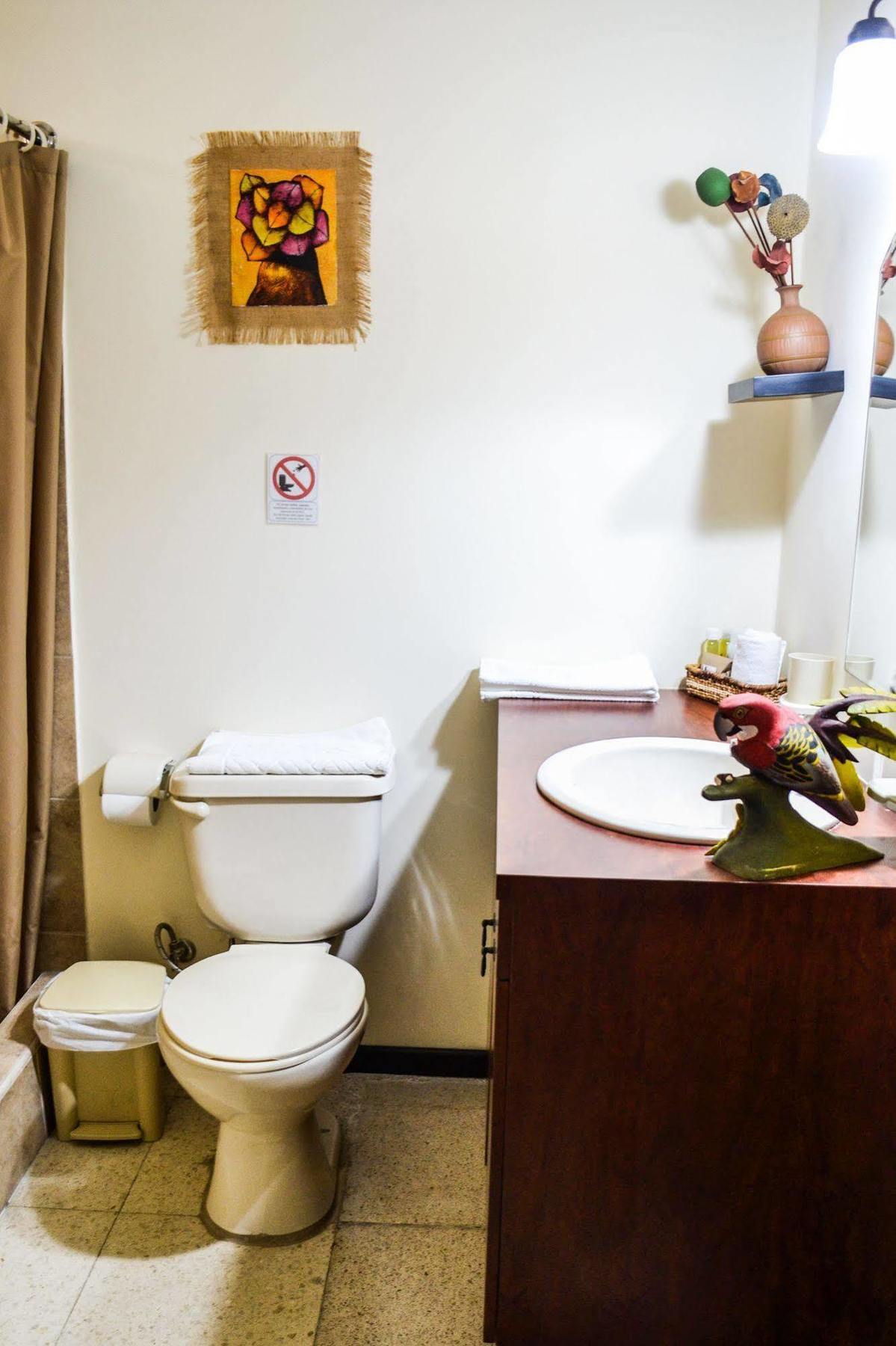 Hotel Boutique El Escalon グアヤキル エクステリア 写真